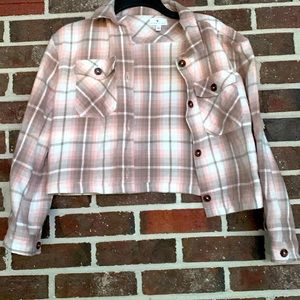 I’m selling a true craft top I got a few long Christmas’s ago it’s unworn